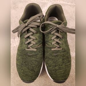 NIKE AIR MAX MODERN FLYKNIT AIR MAX 1 ROUGH GREEN-BLACK SZ 9.5